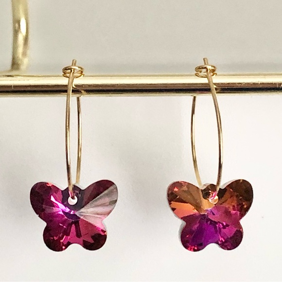 New Handmade Sparkling Dangling Crystal Butterfly Hoop Earrings Magenta Pink - Picture 6 of 7